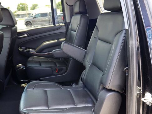 Used 2019 Chevrolet Suburban LT AWD/4WD image 16
