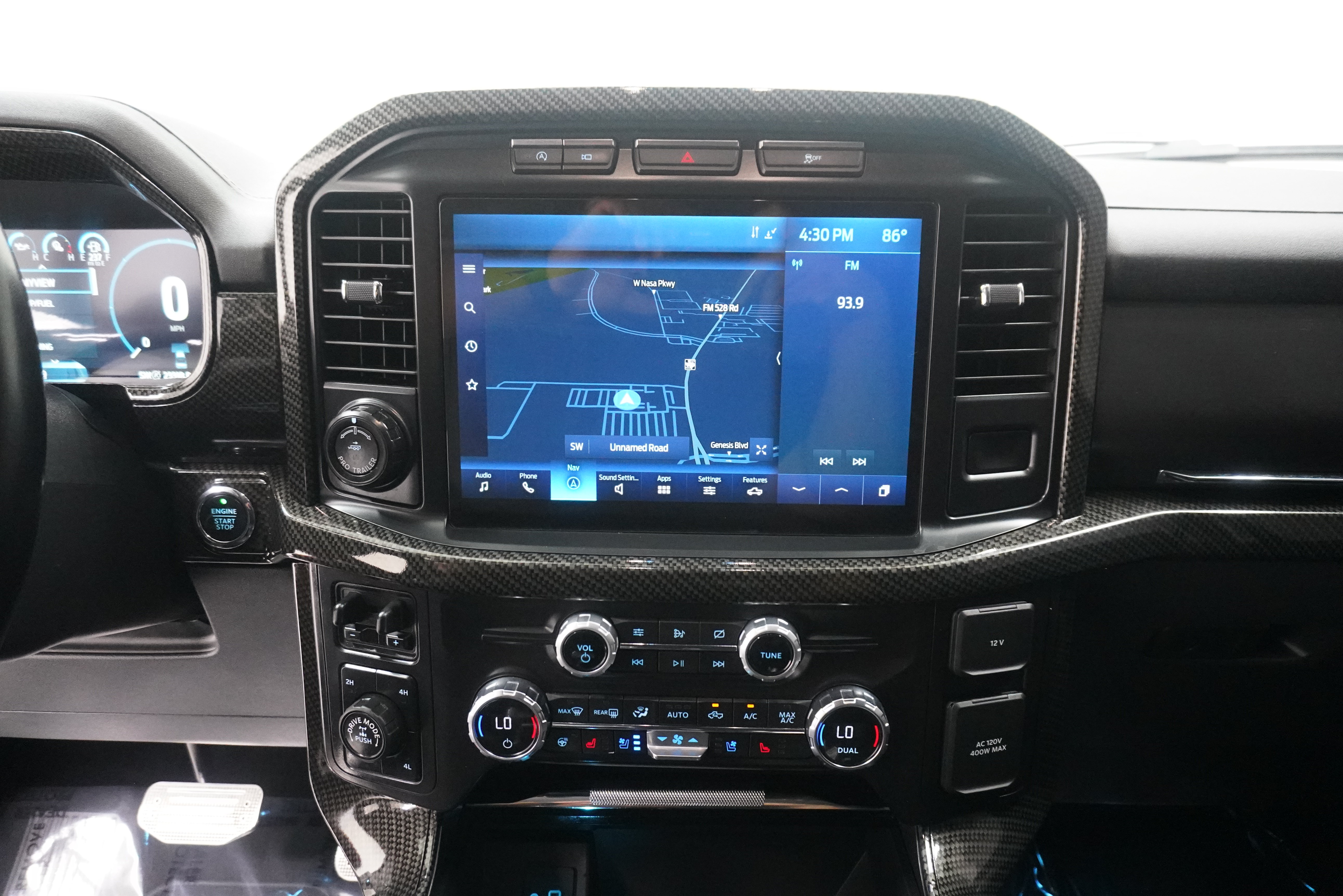 Used 2021 Ford F150 Lariat w/ Equipment Group 502A High AWD/4WD image 26