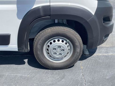 New 2025 RAM ProMaster 2500 w/ Convenience Group image 34