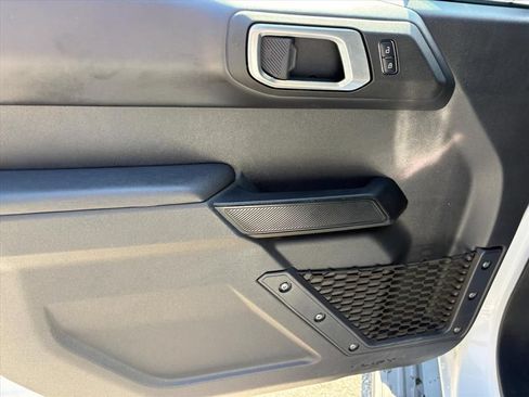 Used 2026 Ford Bronco Outer Banks AWD/4WD image 23