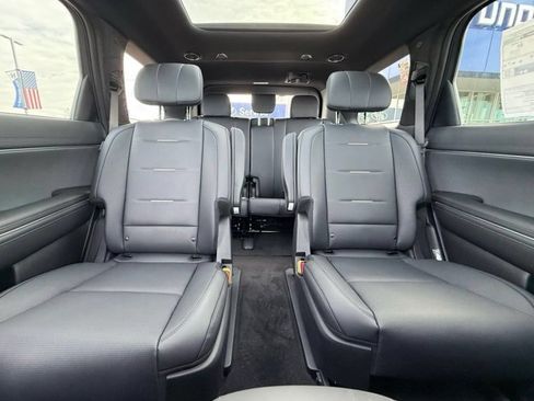 Certified 2026 Hyundai Palisade Calligraphy AWD/4WD image 30
