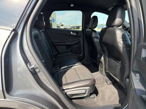 Certified 2024 Ford Escape ST-Line w/ Tech Pack #1 FWD image 17