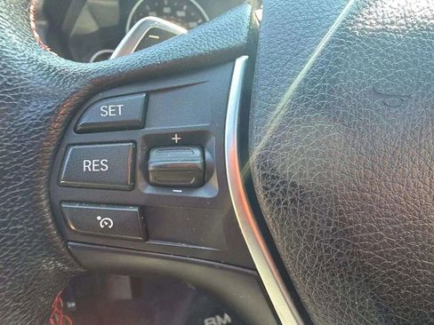 Used 2017 BMW 330i xDrive Sedan image 24