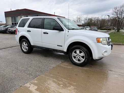 Used 2008 Ford Escape XLT image 3