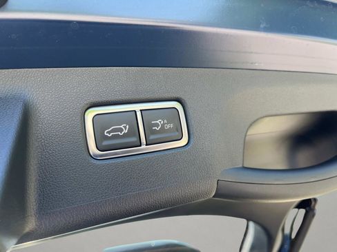 New 2025 Kia Sorento SX Prestige w/ Olive Brown Leather Package image 13