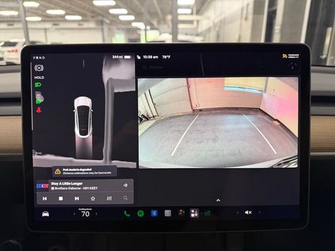 Used 2023 Tesla Model Y Long Range AWD/4WD image 11