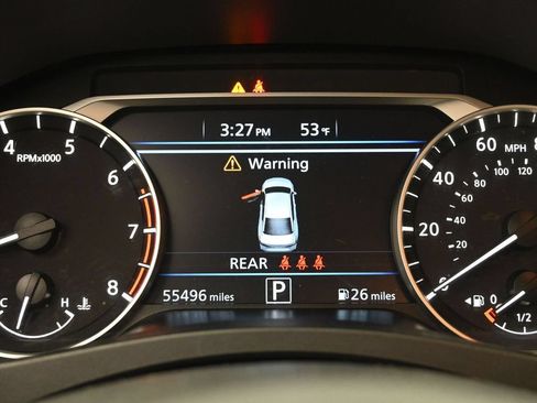 Used 2024 Nissan Altima 2.5 SV FWD image 25