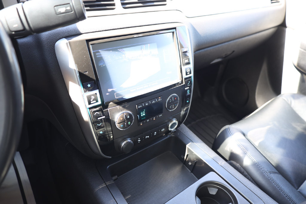 Used 2013 Chevrolet Silverado 2500 LTZ w/ LTZ Plus Package AWD/4WD image 15