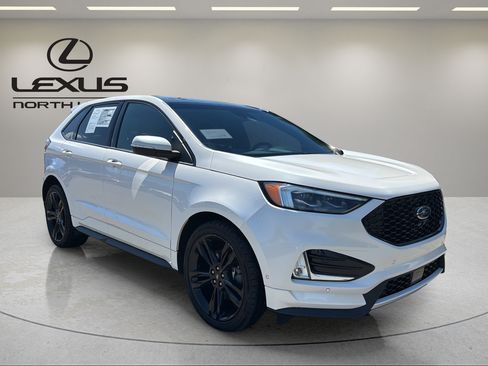 Used 2019 Ford Edge ST w/ Equipment Group 401A AWD/4WD image 4