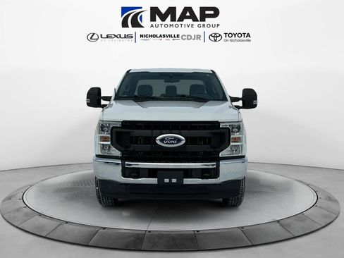 Used 2022 Ford F250 XL w/ Power Equipment Group image 8