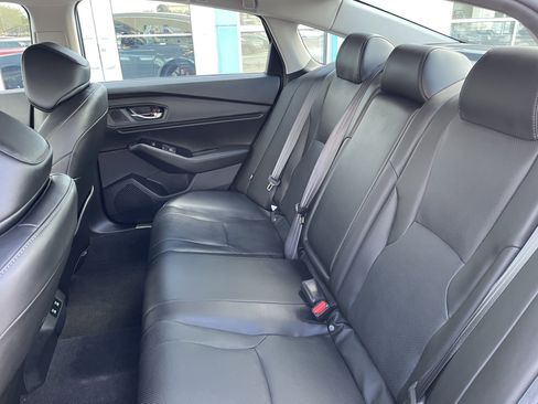Used 2024 Honda Accord Touring image 8
