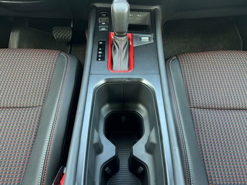 New 2026 Nissan Kicks SR FWD image 12