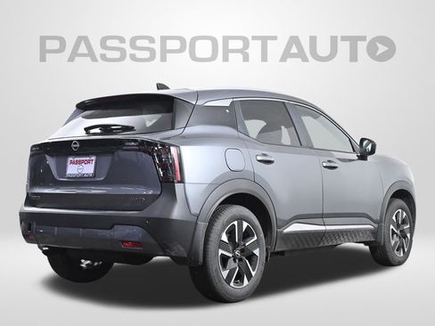 New 2026 Nissan Kicks SV w/ SV Premium Package image 8