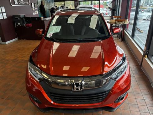 Used 2019 Honda HR-V EX image 6