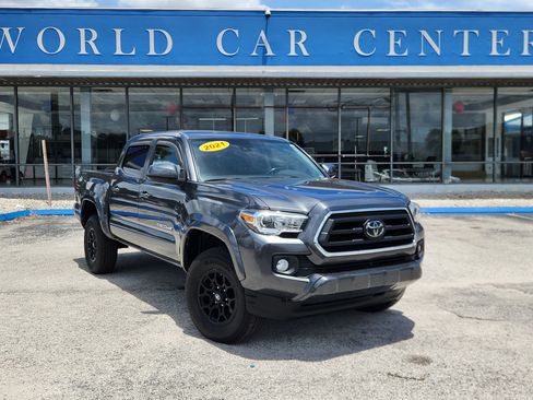 Used 2021 Toyota Tacoma SR5 image 1