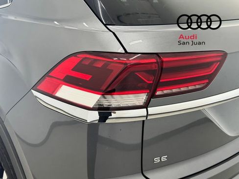 Used 2023 Volkswagen Atlas Cross Sport SE AWD/4WD image 9
