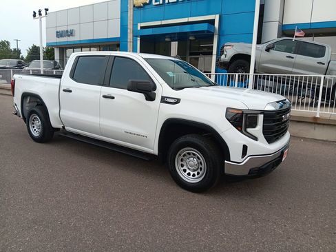 Used 2026 GMC Sierra 1500 Pro w/ Pro Value Package AWD/4WD image 7