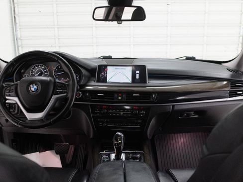 Used 2016 BMW X5 xDrive50i AWD/4WD image 26