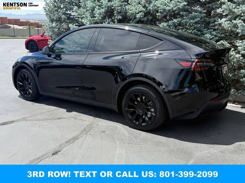Used 2023 Tesla Model Y Long Range AWD/4WD image 5