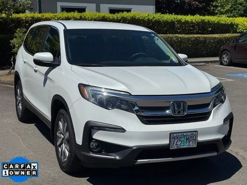 Used 2021 Honda Pilot EX image 1