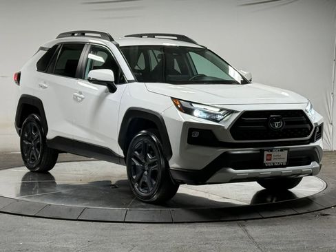 Certified 2024 Toyota RAV4 Adventure AWD/4WD image 5