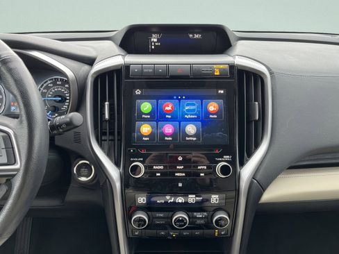 Used 2022 Subaru Ascent Limited w/ Technology Package image 28