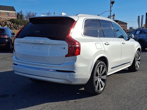 Used 2022 Volvo XC90 T6 Inscription w/ Lounge Package image 6