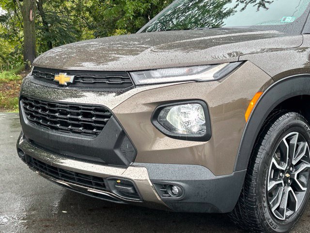 Used 2022 Chevrolet TrailBlazer ACTIV w/ Technology Package FWD image 9