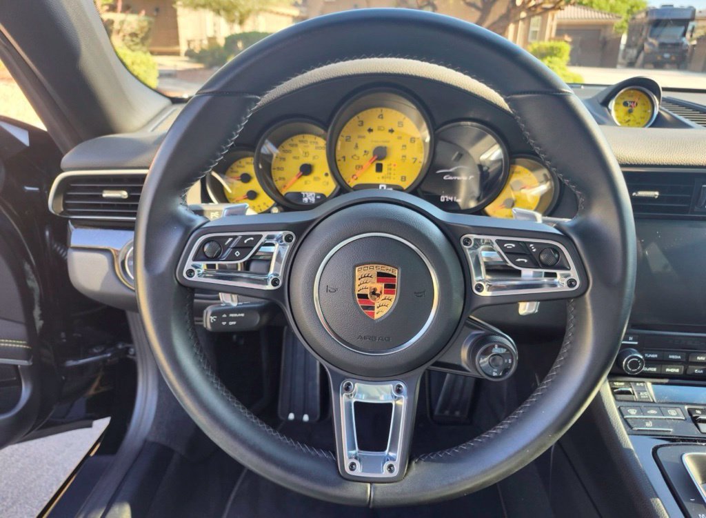 Used 2019 Porsche 911 Carrera T w/ Carrera T Interior Package RWD image 16