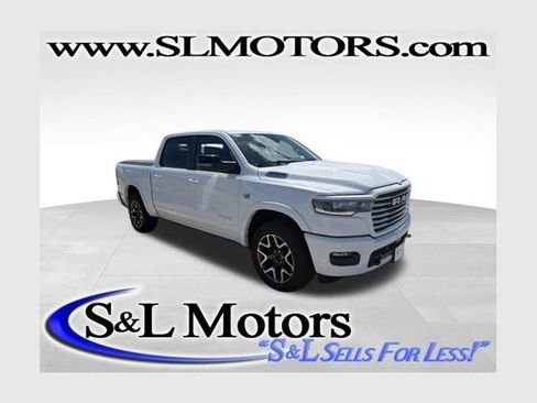 Used 2026 RAM 1500 Laramie AWD/4WD image 1