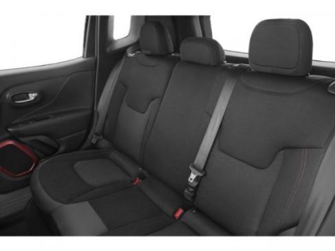 Used 2015 Jeep Renegade Trailhawk w/ Cold Weather Group image 17