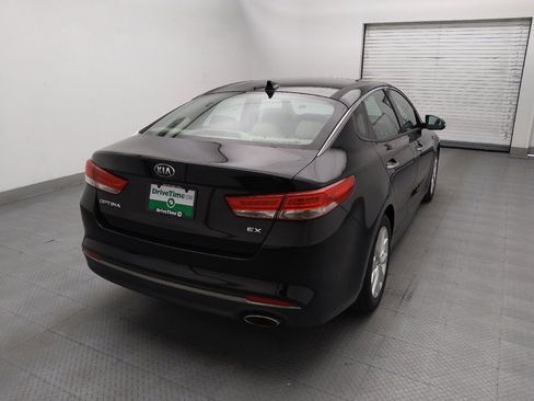 Used 2017 Kia Optima EX w/ Premium Package FWD image 7