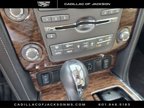 Used 2019 Nissan Armada SL w/ Premium Package RWD image 17