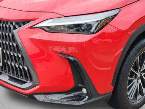 Certified 2024 Lexus NX 250 FWD w/ Towing Package (2000 Lbs) image 40