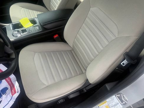 Used 2019 Ford Fusion S FWD image 18
