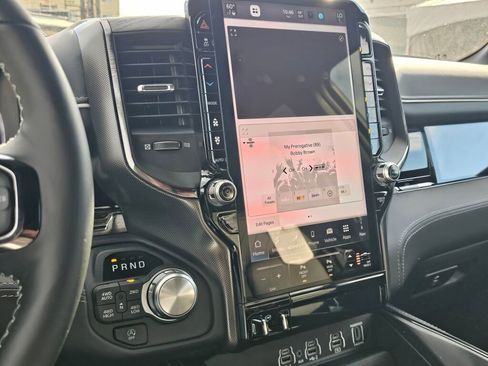 New 2025 RAM 1500 Limited image 20