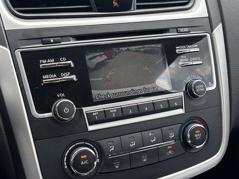 Used 2018 Nissan Altima 2.5 S w/ S Convenience Package FWD image 32