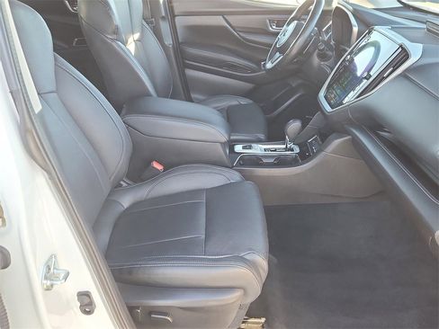 Used 2023 Subaru Ascent Limited w/ Technology Package image 17