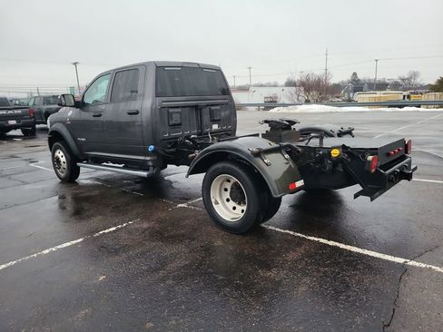 Used 2020 RAM 5500 Tradesman w/ Chrome Appearance Group image 5