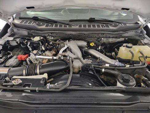 Used 2024 Ford F250 XL AWD/4WD image 22