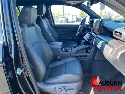 New 2026 Toyota 4Runner TRD Off-Road Premium AWD/4WD image 13