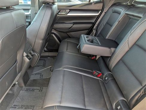 Used 2025 GMC Terrain Elevation w/ Elevation Premium Package image 20