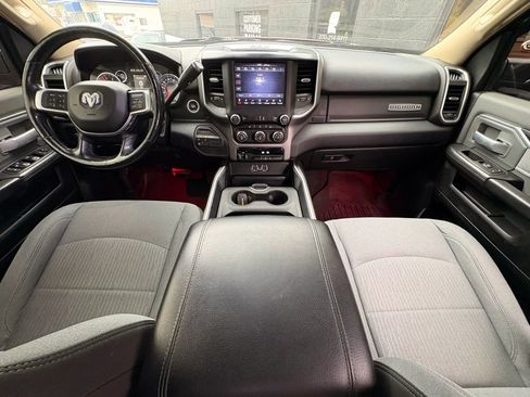 Used 2019 RAM 2500 Big Horn image 24