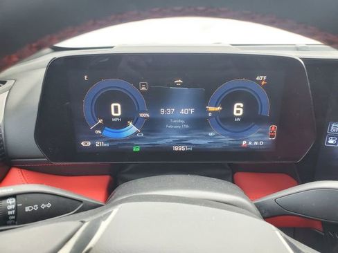 Used 2024 Chevrolet Blazer EV RS image 29