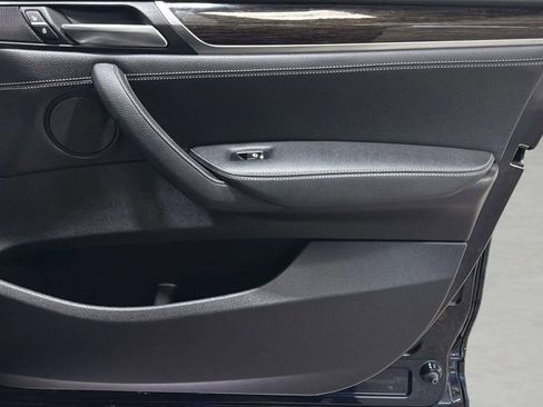 Used 2018 BMW X4 M40i AWD/4WD image 12