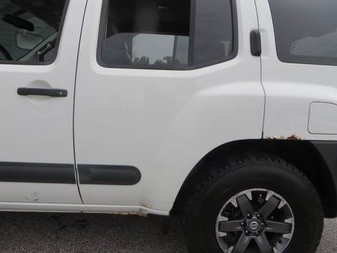 Used 2014 Nissan Xterra PRO-4X w/ Pro-4x Leather Package AWD/4WD image 40