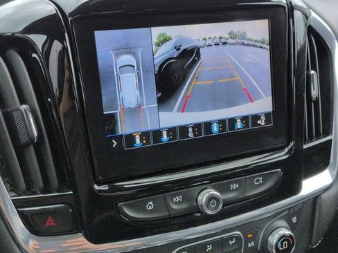 Used 2020 Chevrolet Traverse Premier AWD/4WD image 14