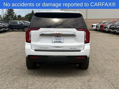 Used 2023 GMC Yukon SLE w/ Gmc Pro Safety Plus Package AWD/4WD image 6
