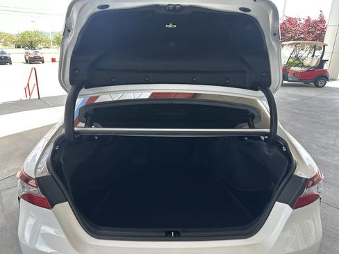 Certified 2024 Toyota Camry SE FWD image 17