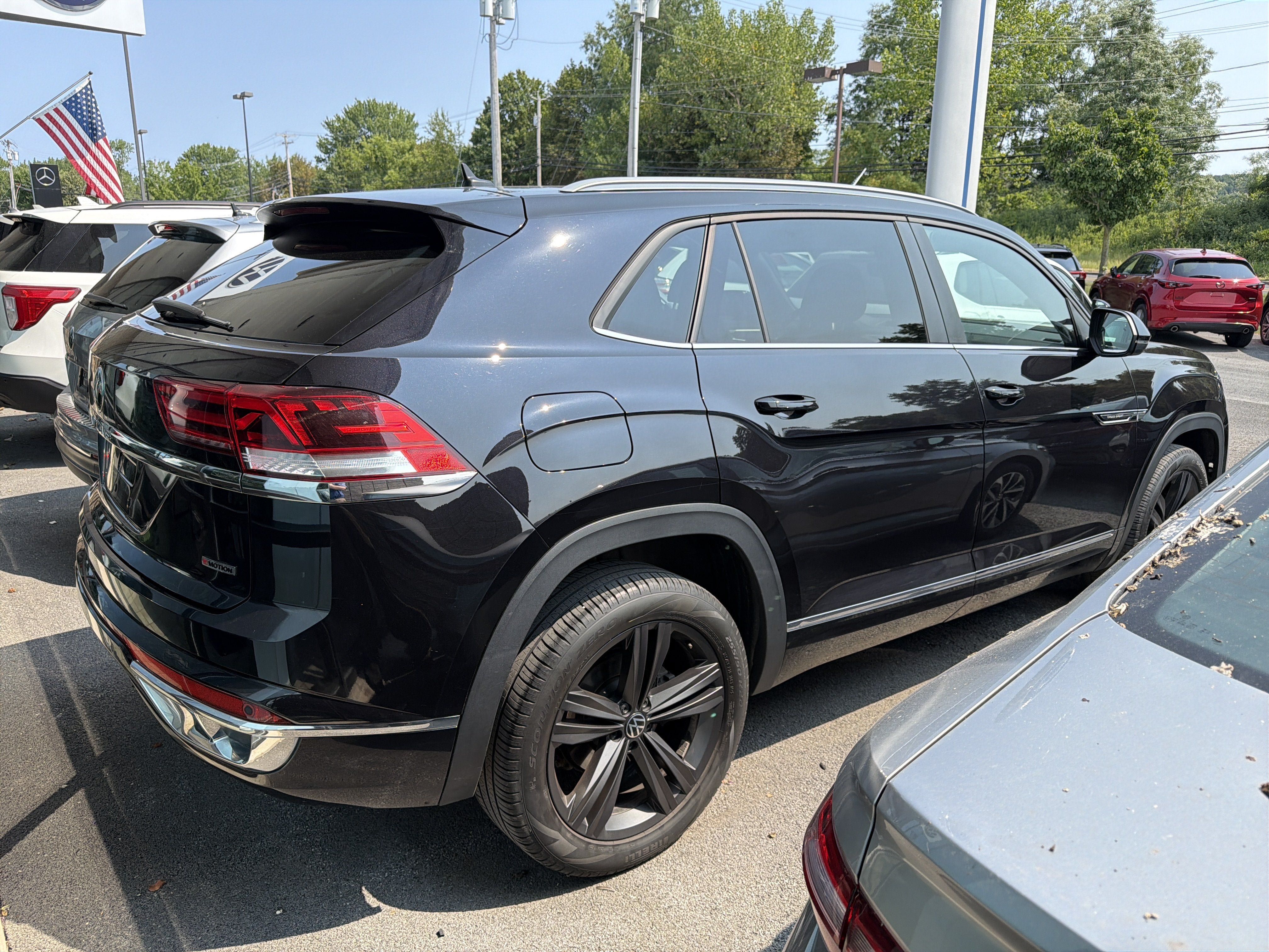 Used 2021 Volkswagen Atlas Cross Sport SE AWD/4WD image 7